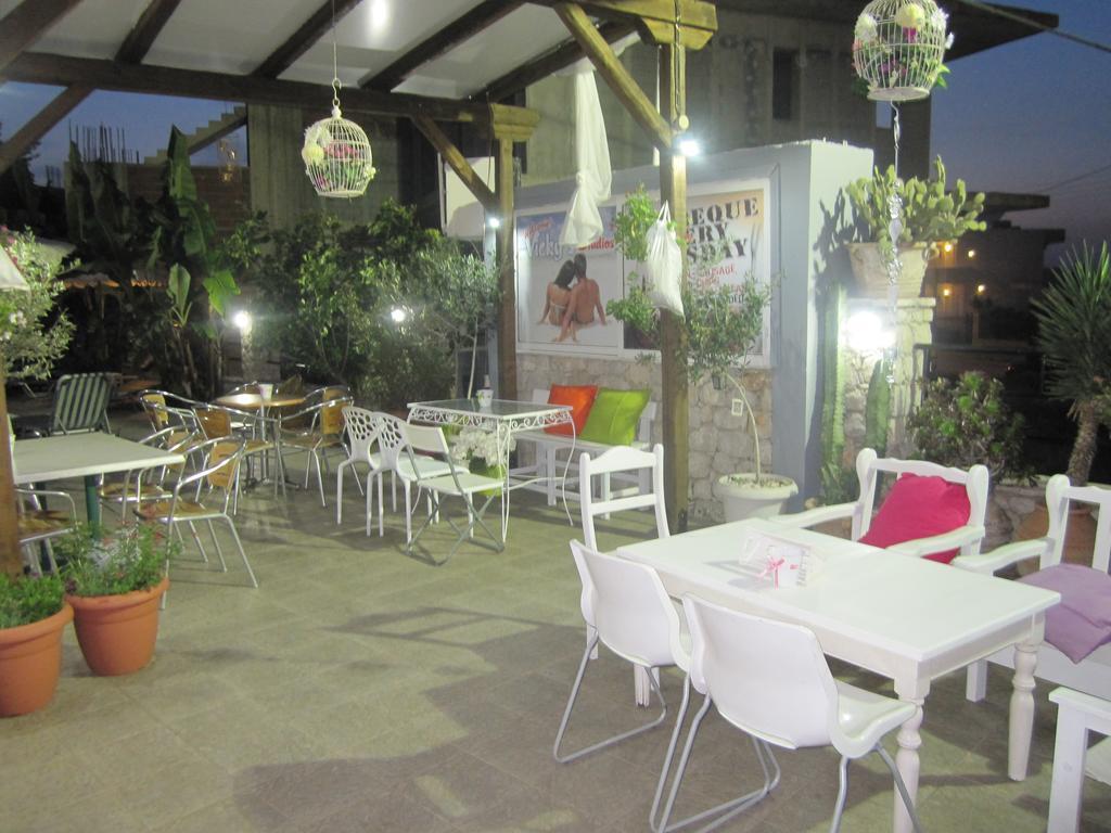 Vickys Studios Faliraki Rhodes City Luaran gambar