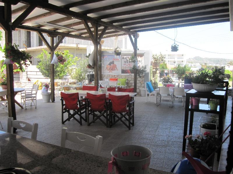 Vickys Studios Faliraki Rhodes City Luaran gambar